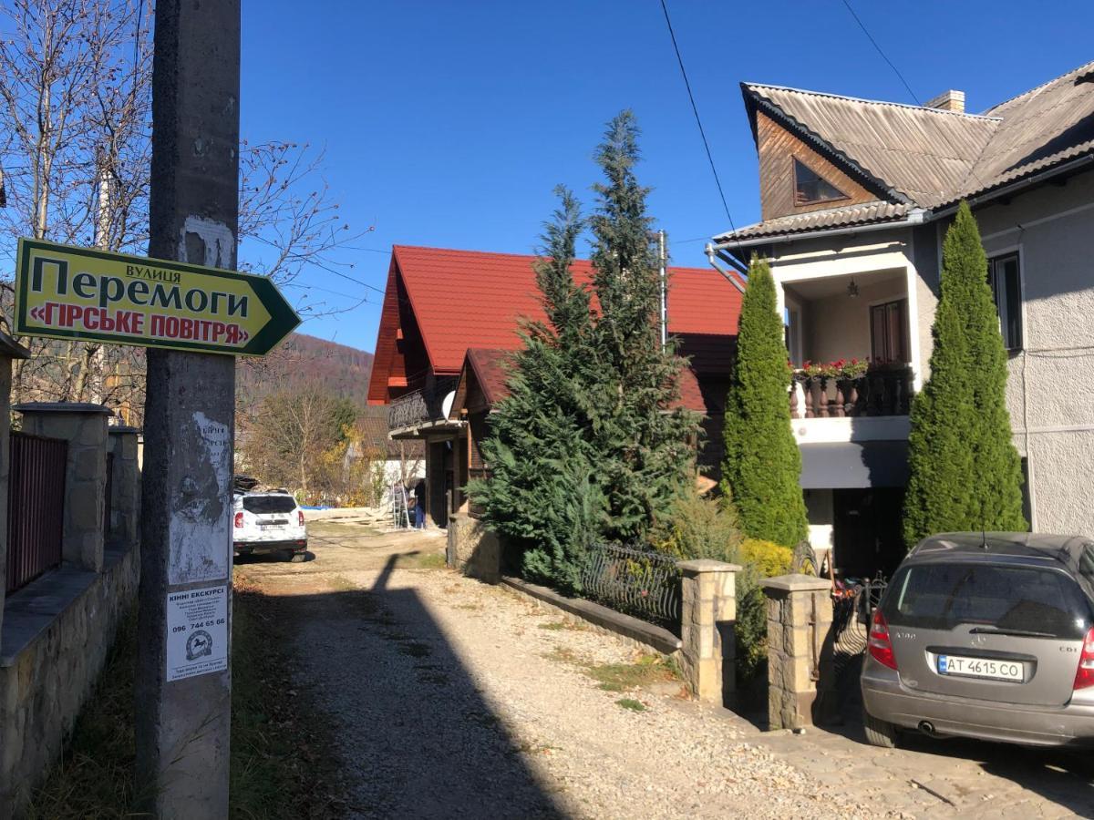 Sadyba Girske Povitria Jaremče Esterno foto
